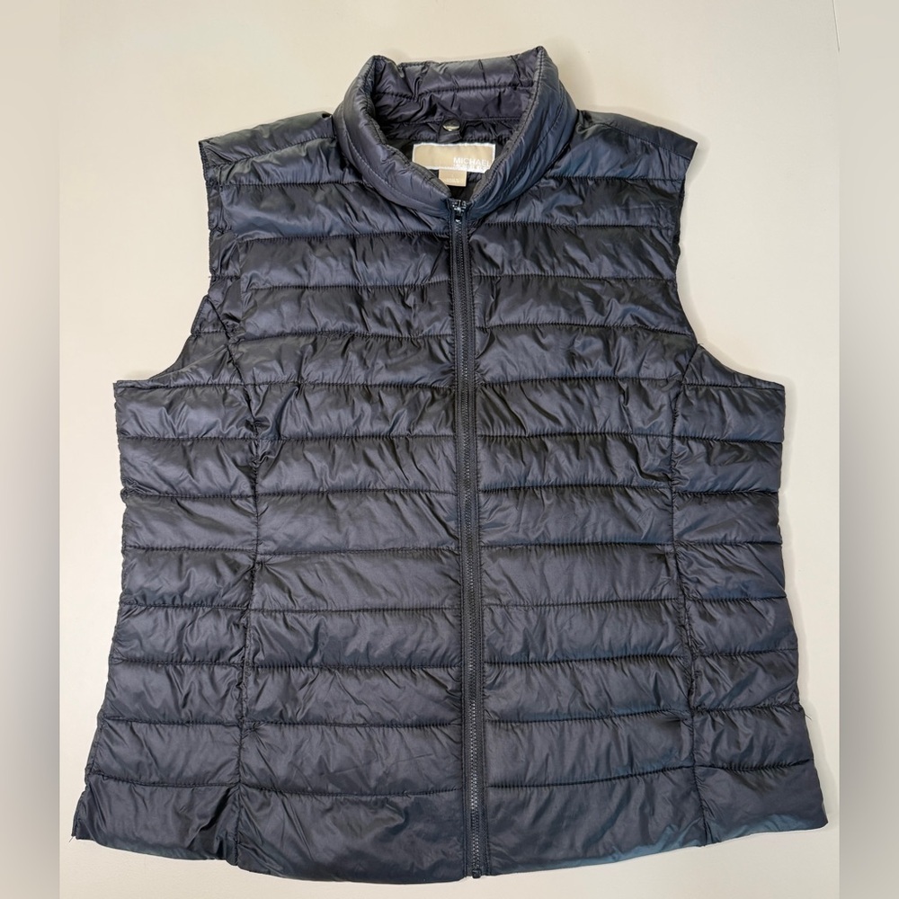 Michael Kors Black Quilted Puffer Vest Zip Front Size L Lightweight